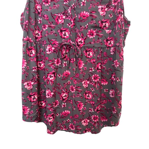 Torrid Plus Size 3X Floral Sleeveless Blouse Gray Pink - Picture 7 of 16